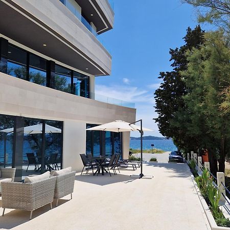 Apartments Dalmatia Infinity ビビニェ 部屋 写真