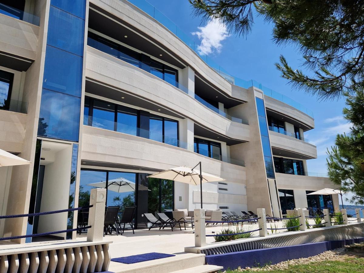 Apartments Dalmatia Infinity ビビニェ エクステリア 写真