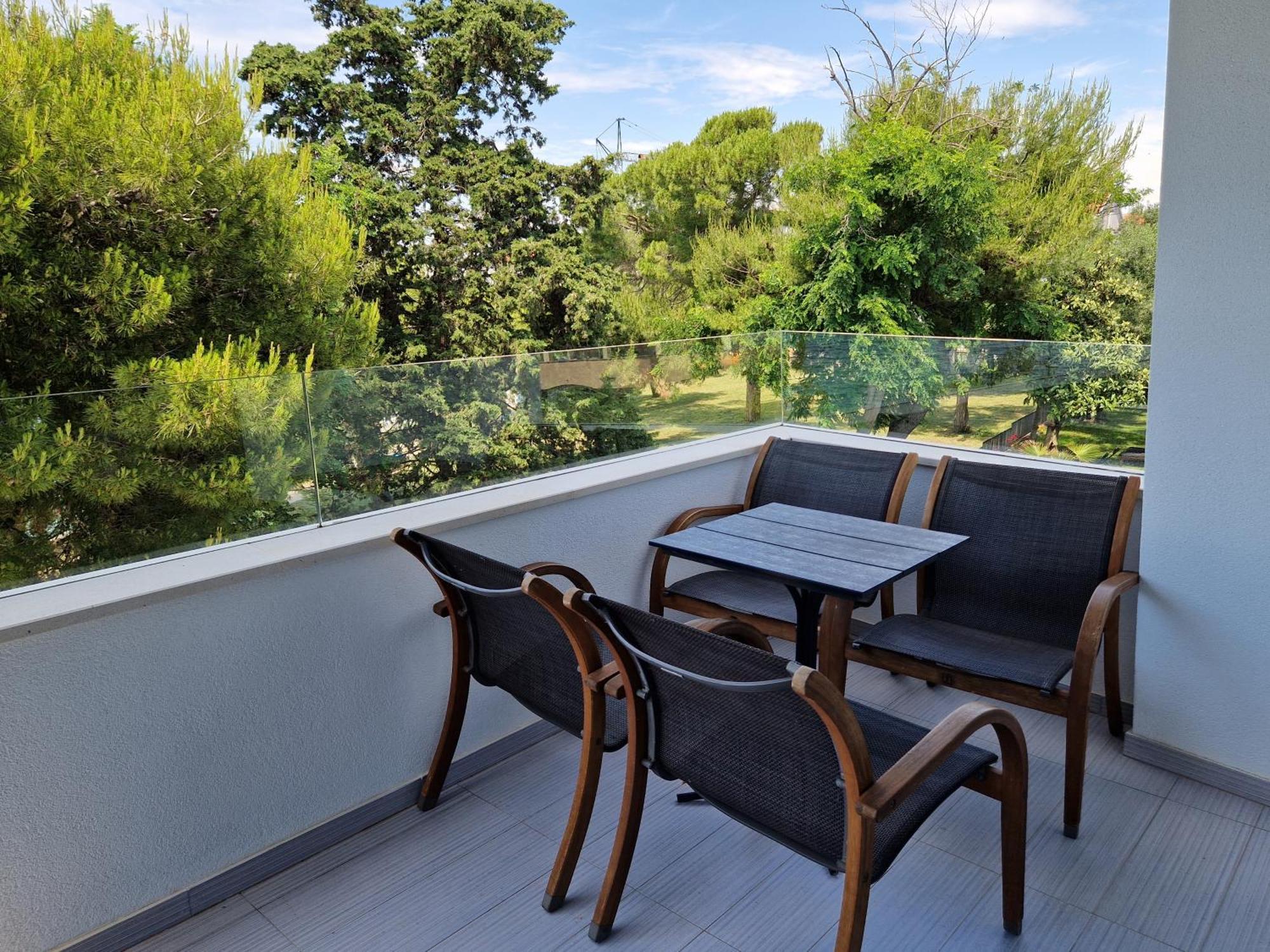 Apartments Dalmatia Infinity ビビニェ 部屋 写真